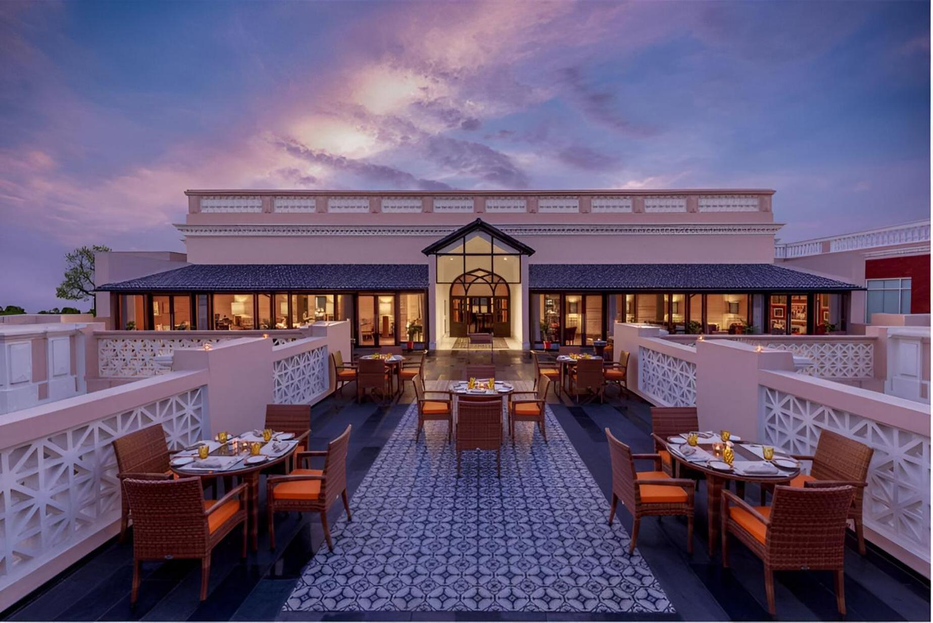 Welcomhotel By Itc Hotels, Raja Sansi, Amritsar Bagian luar foto
