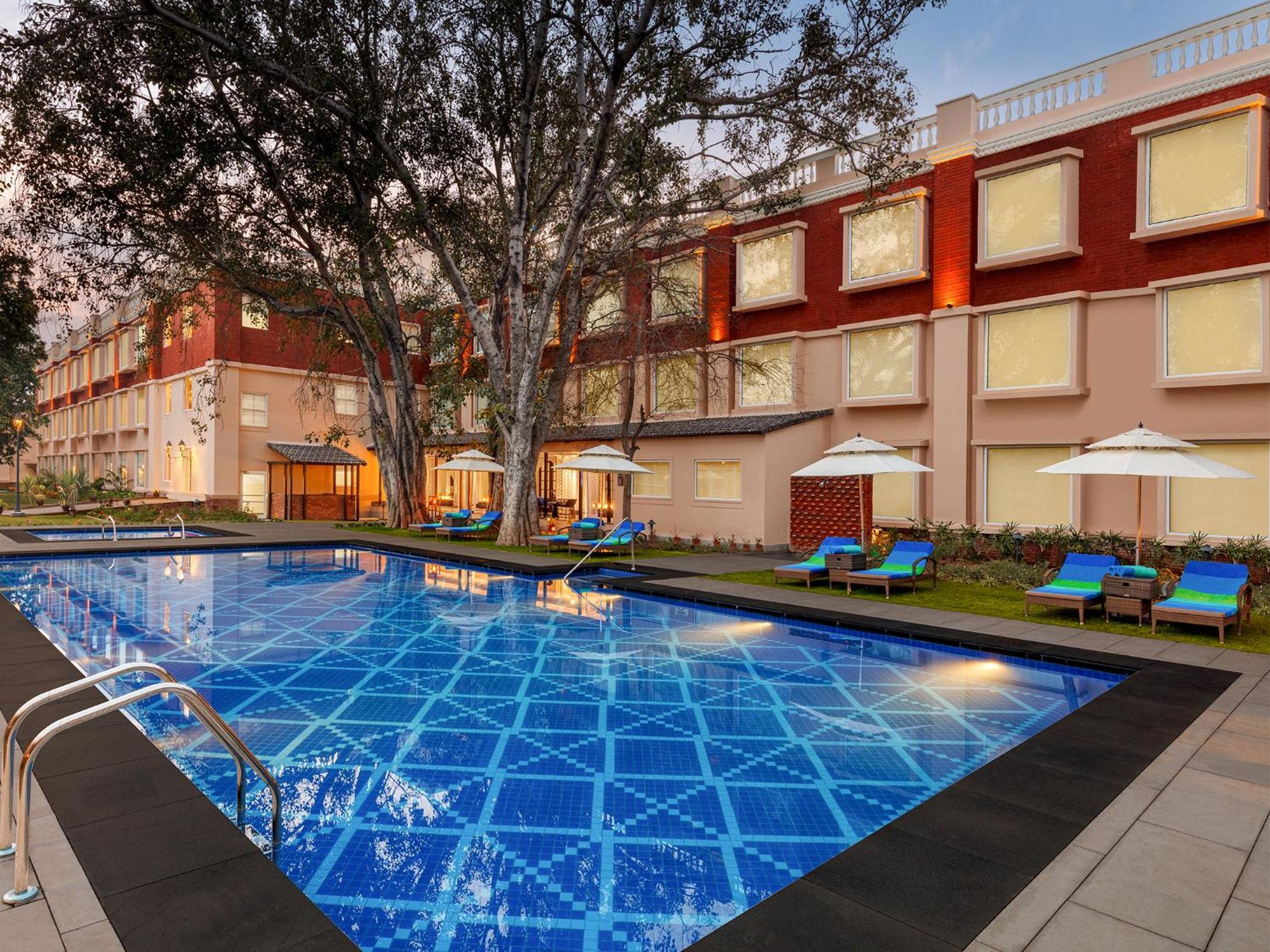 Welcomhotel By Itc Hotels, Raja Sansi, Amritsar Bagian luar foto