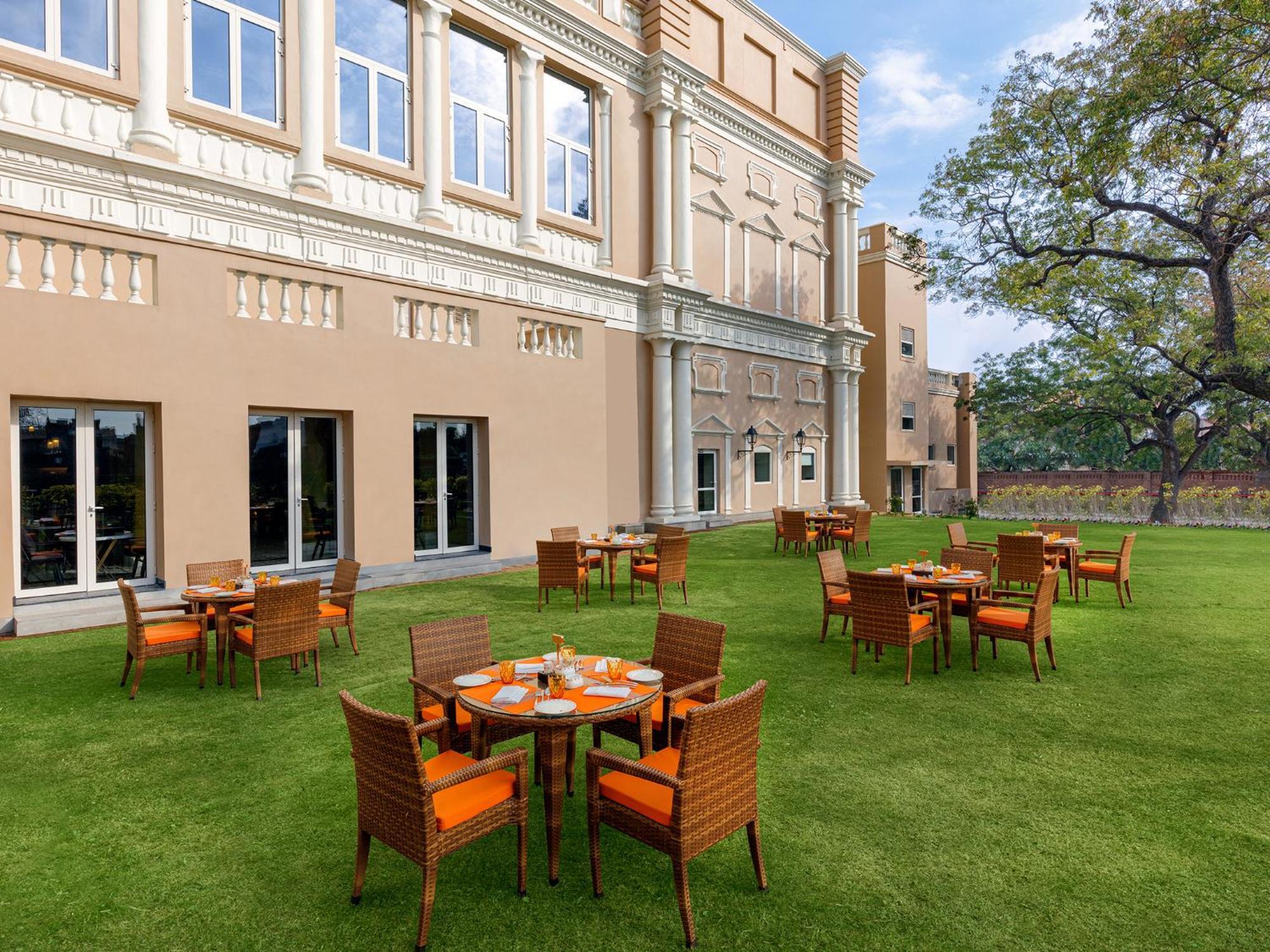 Welcomhotel By Itc Hotels, Raja Sansi, Amritsar Bagian luar foto